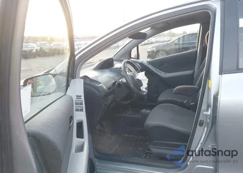 2010 Toyota Yaris из США, поврежденный, VIN JTDKT4K3XA5314595